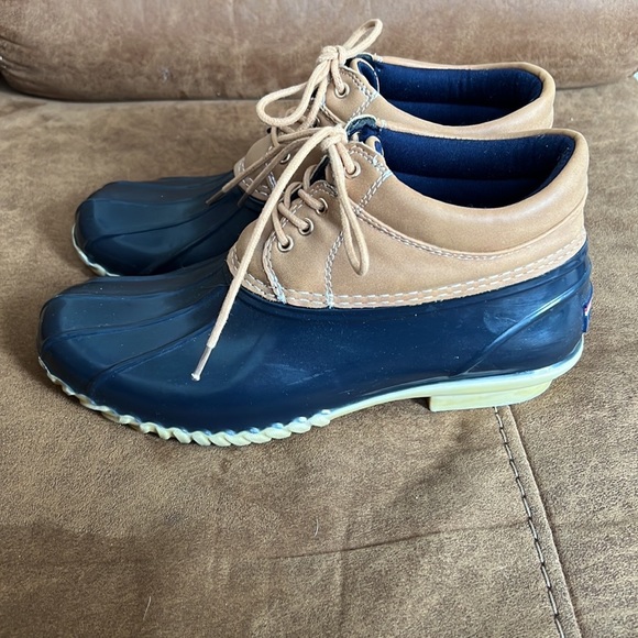 Tommy Hilfiger Duck Boots - Picture 3 of 5